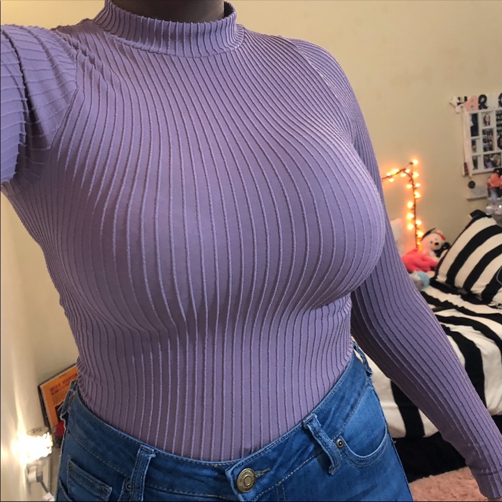 Lavender Ribbed Bodysuit {Size M}